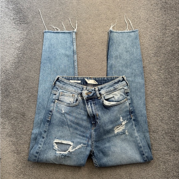 Zara Jeans - Picture 2 of 4